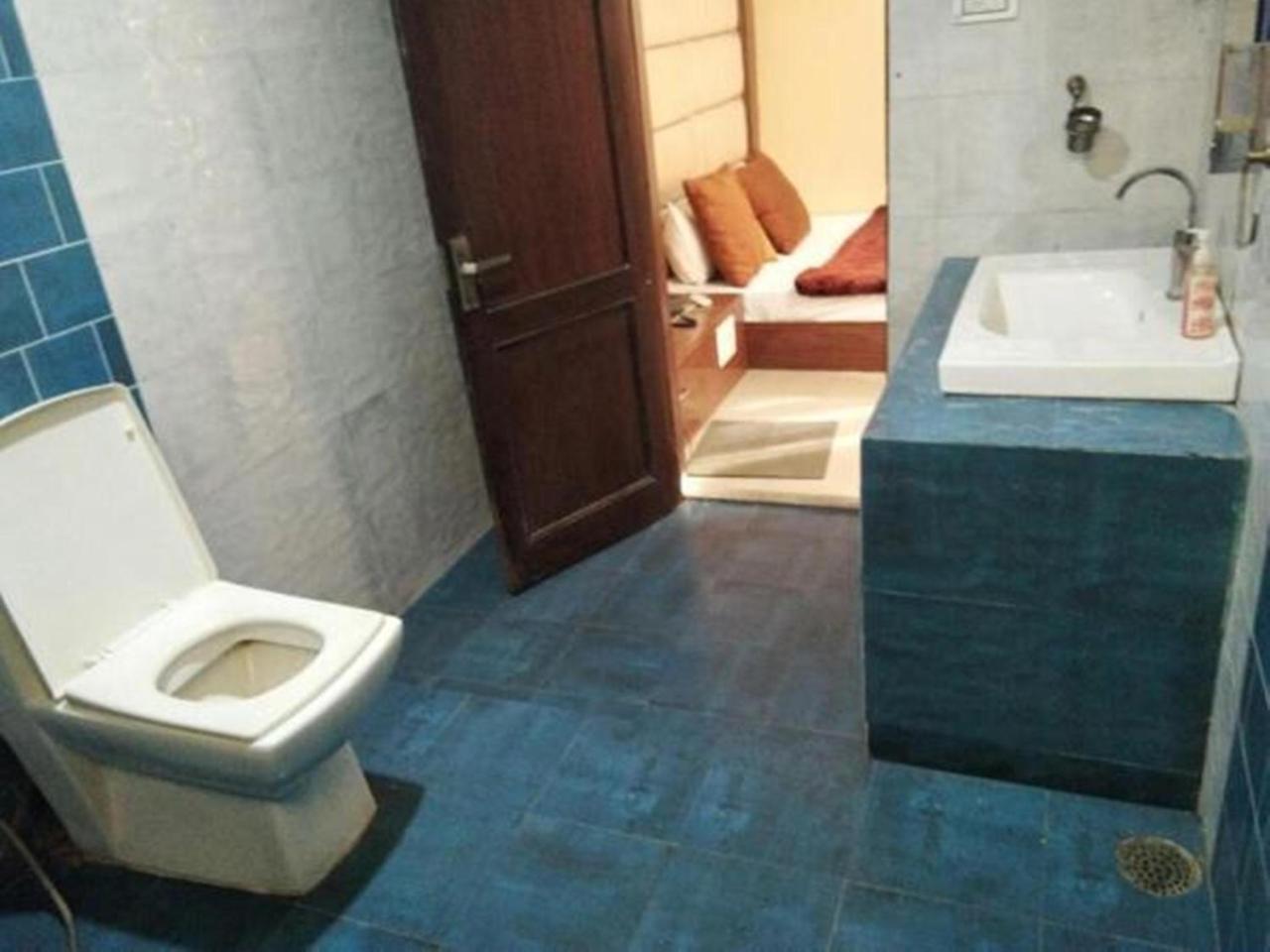 Hotel Shivalik Goldbhopal Exteriör bild